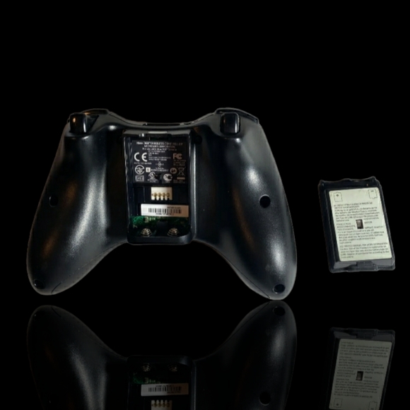 Microsoft Xbox 360 Wireless Controller (Black) Tested Working - Picture 5 of 5